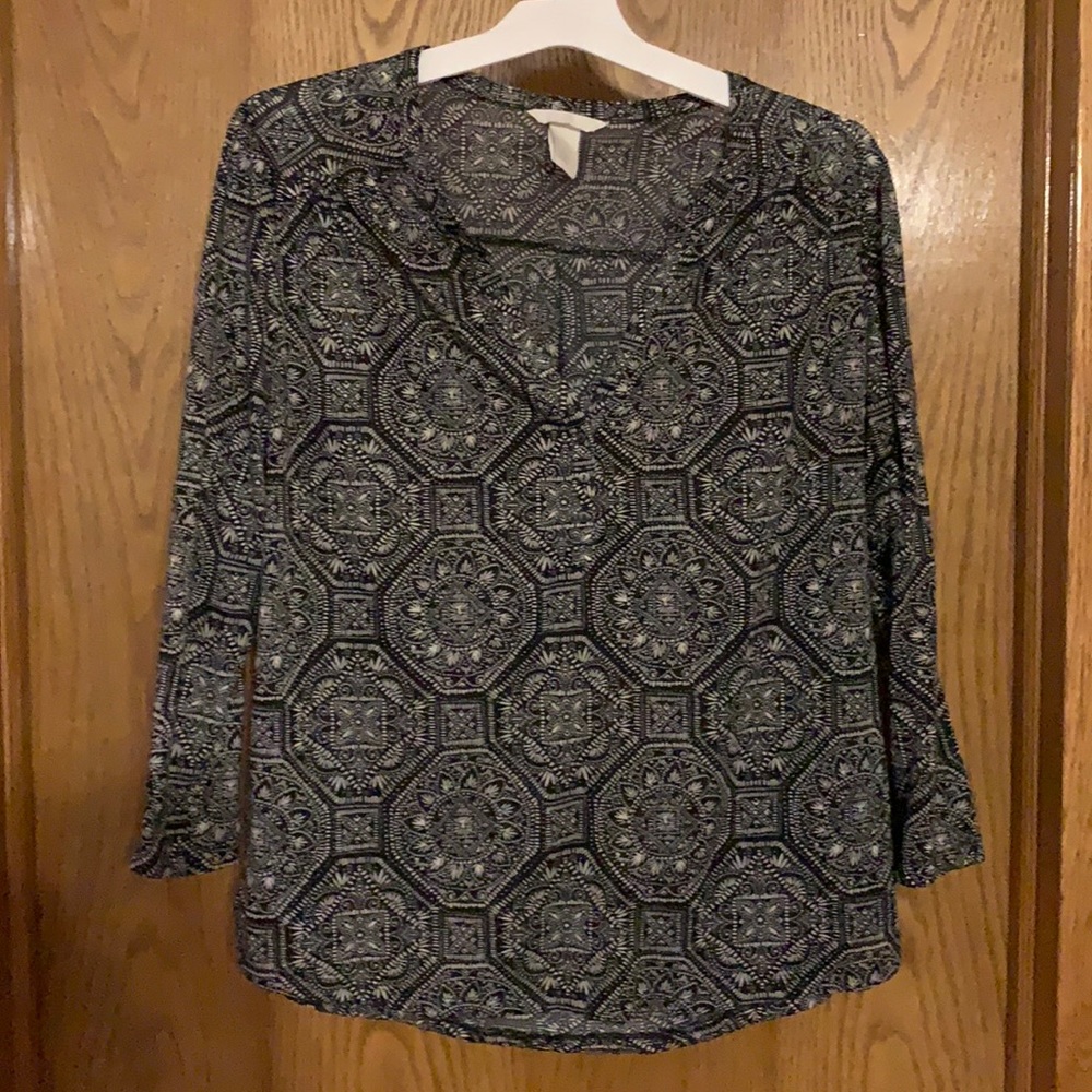 H & M, size large, black top
